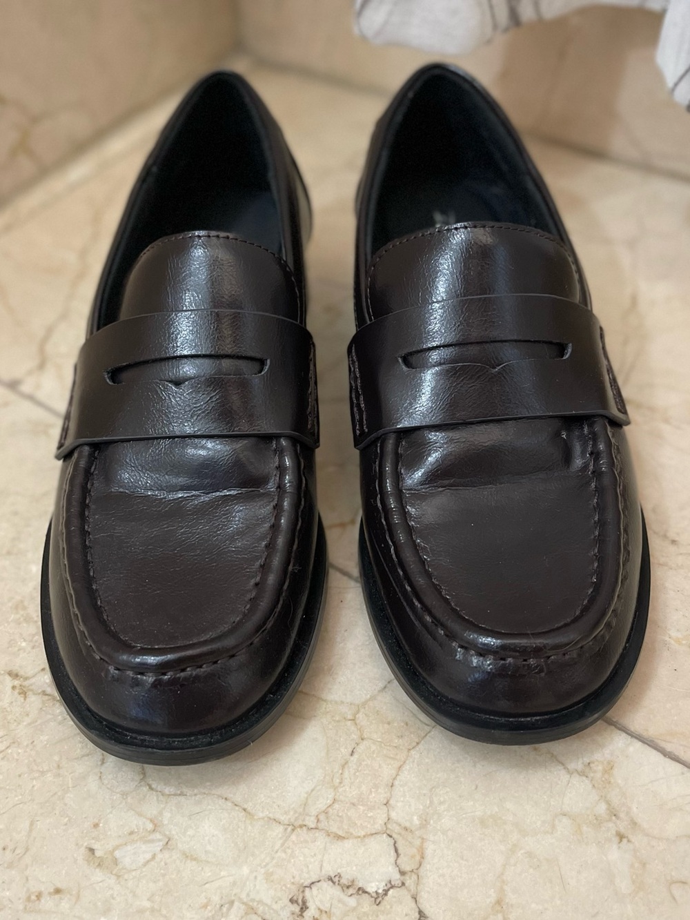 Zara Women’s Penny Moccasins in Black